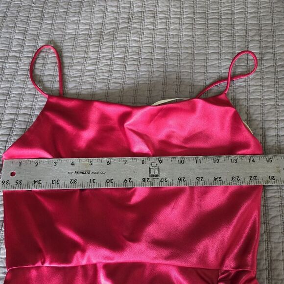 Aqua Women'S Red Draped Neck Ruched Side Slit Formal Dress Gown Size 2 - Picture 7 of 10